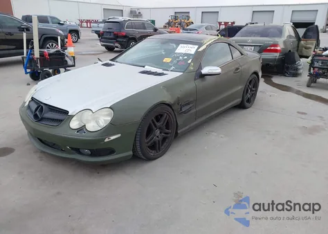 2004 Mercedes-Benz Sl 55 Amg z USA, uszkodzony, nr VIN WDBSK74FX4F066129
